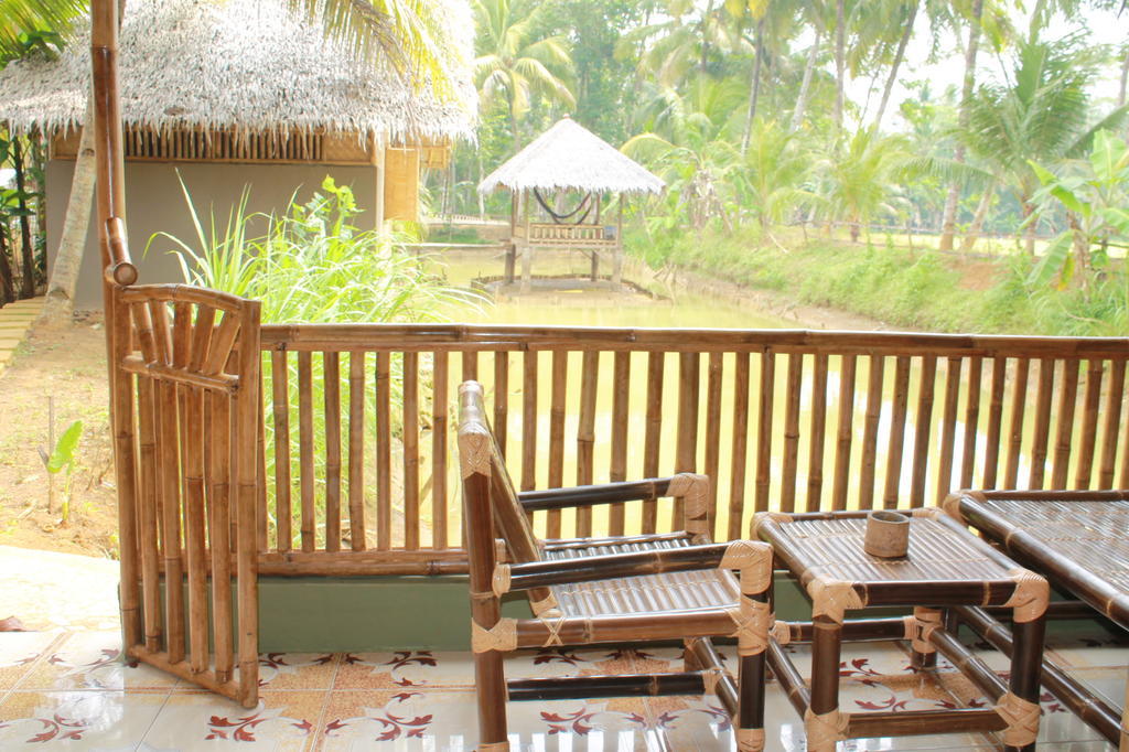 Bale'Ku Hotell Pangandaran Rom bilde